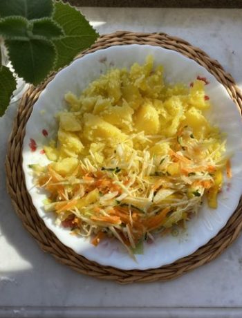 Капустный салат из свежих овощей – пошаговый рецепт