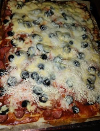 Пицца быстрая на слоеном тесте – пошаговый рецепт