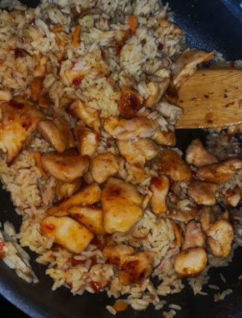 Рис «Жасмин» по-тайски в соусе со сладким чили и курицей – пошаговый рецепт