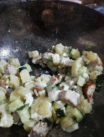 Картофельный салат с колбасками для гриля – пошаговый рецепт