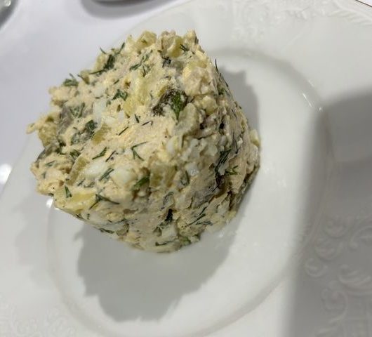 Оливье с курицей и укропом – пошаговый рецепт