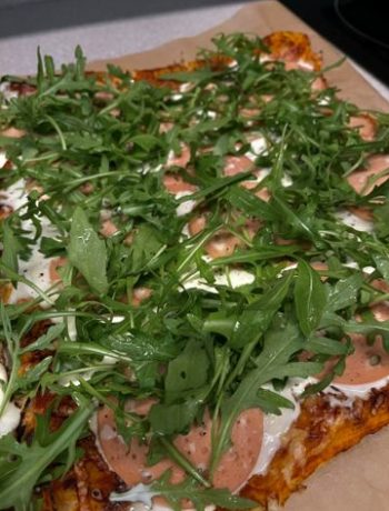 Пицца со страчателлой и мортаделлой – пошаговый рецепт