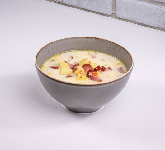 Сырный суп с охотничьими колбасками – пошаговый рецепт
