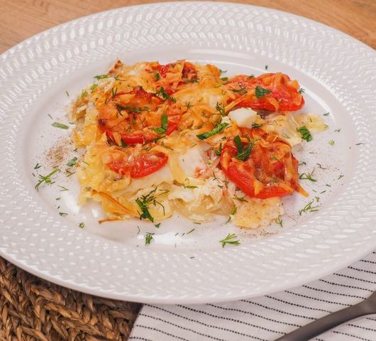 Минтай с помидорами в духовке – пошаговый рецепт