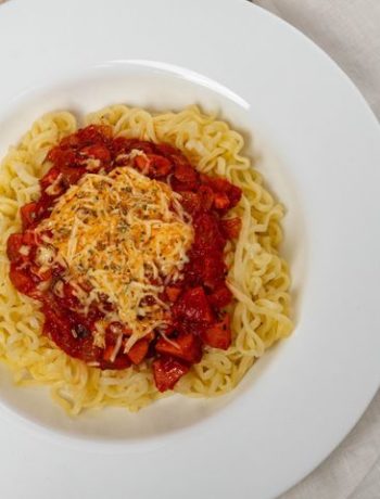 Лапша быстрого приготовления с сосиской в томатной пасте – пошаговый рецепт
