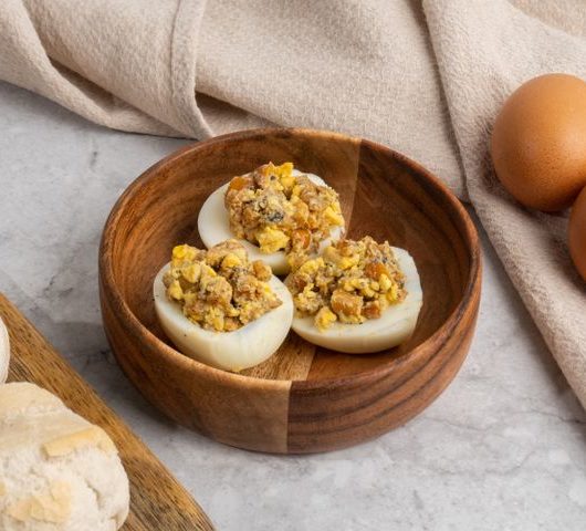 Фаршированные яйца опятами – пошаговый рецепт