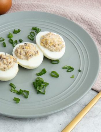 Фаршированные яйца сайрой и майонезом – пошаговый рецепт