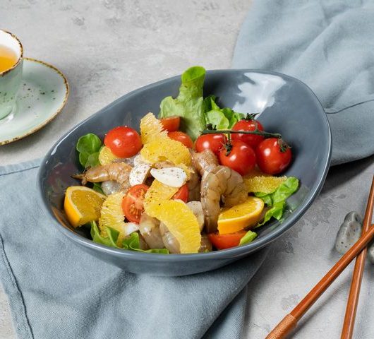 ПП салат с королевскими креветками – пошаговый рецепт