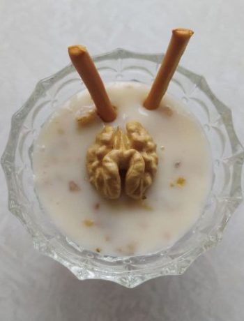 Молочное желе с грецким орехом – пошаговый рецепт
