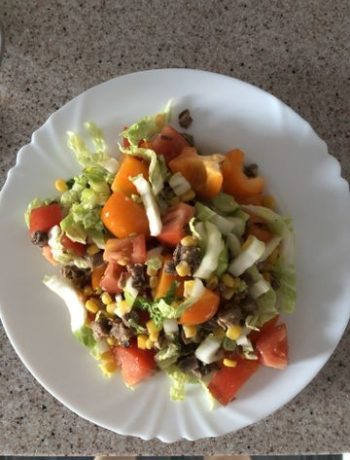Овощной салат с вареной говядиной