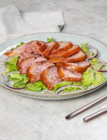 Запеченная в духовке копченая свиная рулька – пошаговый рецепт