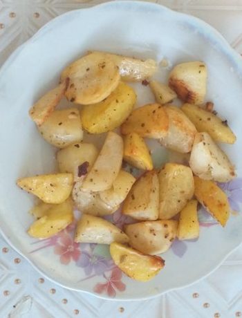 Ароматная картошка по-деревенски – пошаговый рецепт