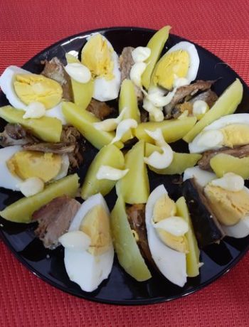 Салат из скумбрии с картофелем – пошаговый рецепт