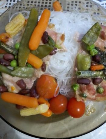 Куриное филе с овощами и фунчозой – пошаговый рецепт