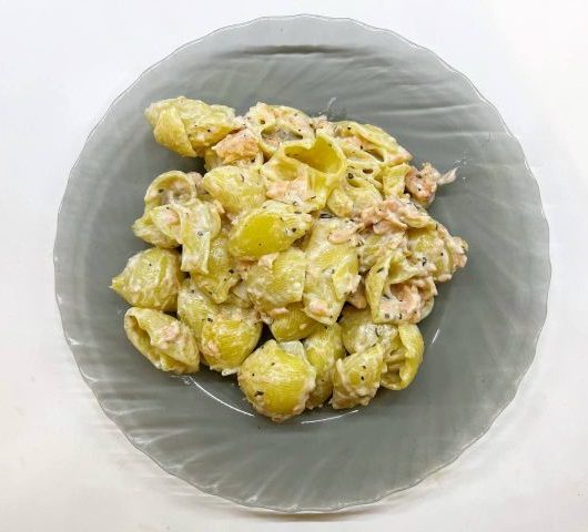 Нежные макароны со сливками и форелью – пошаговый рецепт