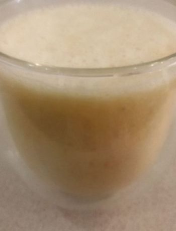 Освежающий ананасово-абрикосовый смузи с медом и кокосовыми сливками – пошаговый рецепт