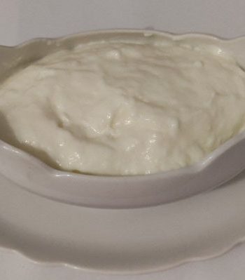 Ароматный йогуртовый крем в домашних условиях – пошаговый рецепт