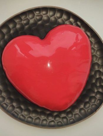 Муссовый торт-сердце с ягодами – пошаговый рецепт