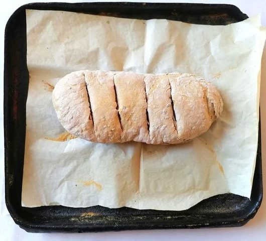 Аппетитный домашний хлеб на сырых дрожжах – пошаговый рецепт