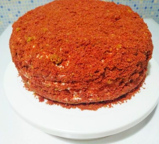 Праздничный яркий торт «Красный бархат» – пошаговый рецепт