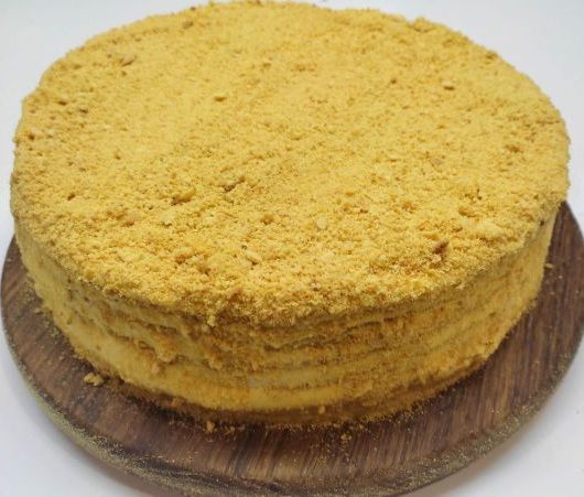 Медовый торт с нежным сливочным кремом – пошаговый рецепт