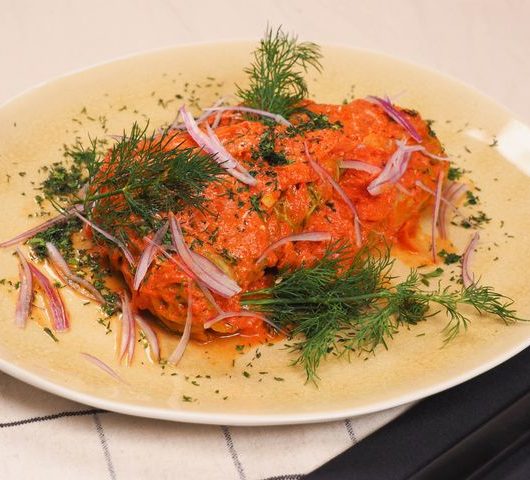 Голубцы в томатно-сметанном соусе – пошаговый рецепт