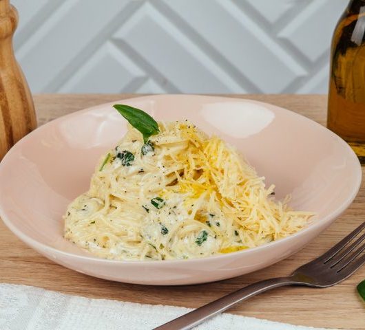 Спагетти с сыром и сливками – пошаговый рецепт