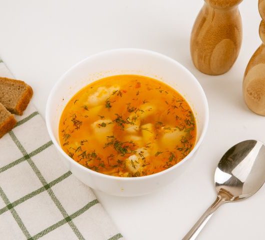 Рыбный суп из хека с томатной пастой – пошаговый рецепт