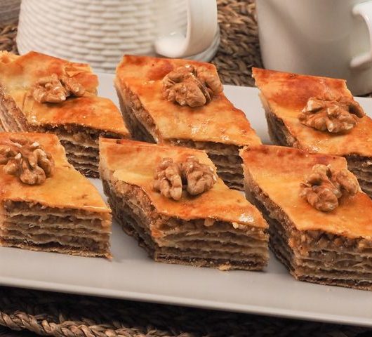 Пахлава с грецким орехом – пошаговый рецепт
