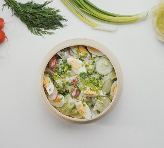 Яичный салат с редисом