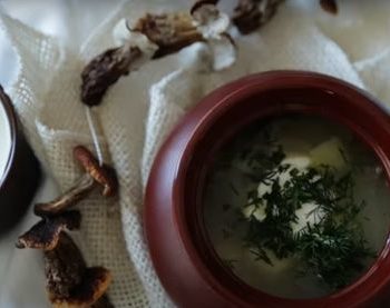 Суп из замороженных лесных грибов с перловкой – пошаговый рецепт
