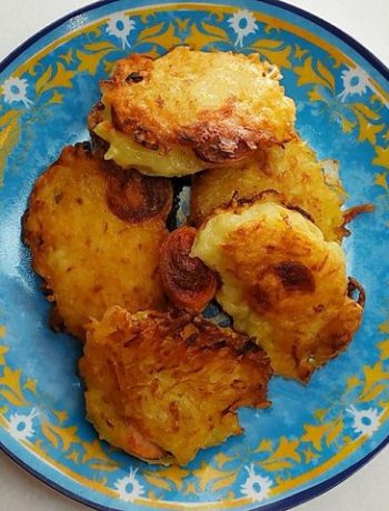 Простые золотистые картофельные драники – пошаговый рецепт