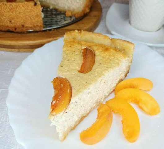Ароматный пирог с абрикосами – пошаговый рецепт