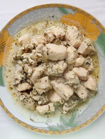 Куриная грудка в сметанно-чесночном соусе – пошаговый рецепт