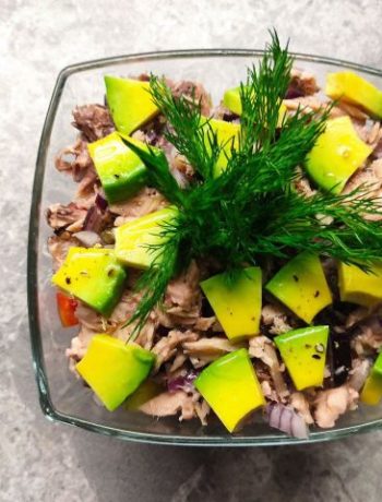 Вкусный салат с тунцом и авокадо – пошаговый рецепт