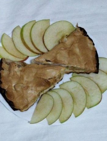 Легкий яблочный пирог с безе – пошаговый рецепт