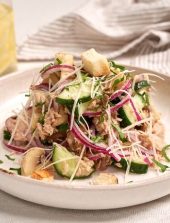 Салат с консервированным тунцом и шампиньонами – пошаговый рецепт
