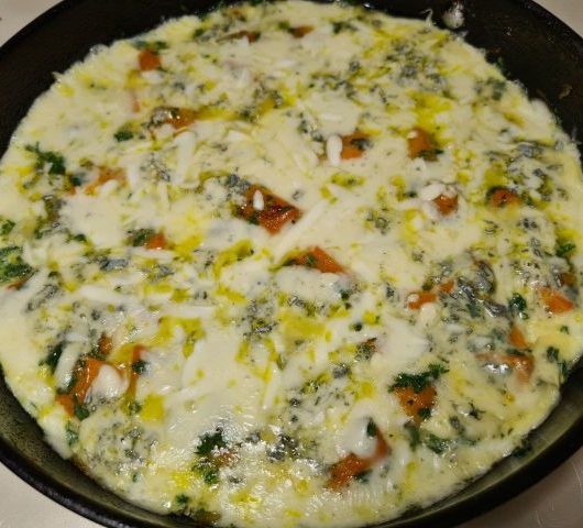 Ароматная фриттата с тыквой и сыром моцарелла – пошаговый рецепт