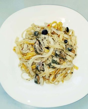 Спагетти с морепродуктами в сливочном соусе – пошаговый рецепт
