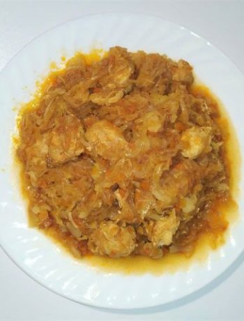 Тушеная белокачанная капуста с филе индейки – пошаговый рецепт