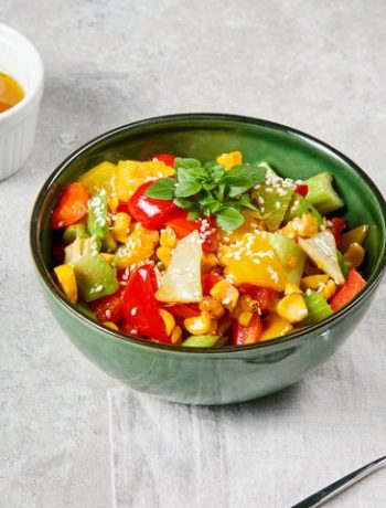 Теплый салат с авокадо в мультиварке – пошаговый рецепт