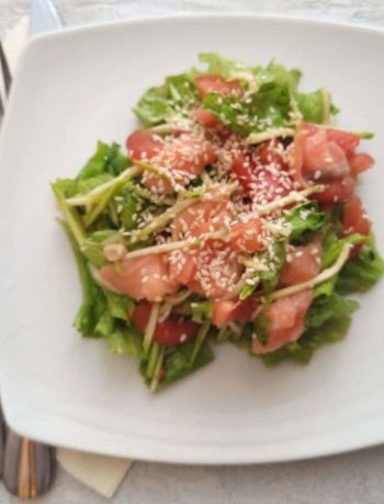 Витаминный салат из семги – пошаговый рецепт