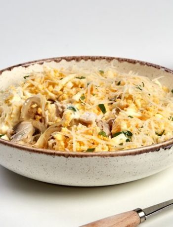 Салат «Нежность» с грибами и сыром – пошаговый рецепт