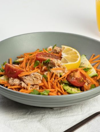 Салат из моркови и консервированного тунца – пошаговый рецепт