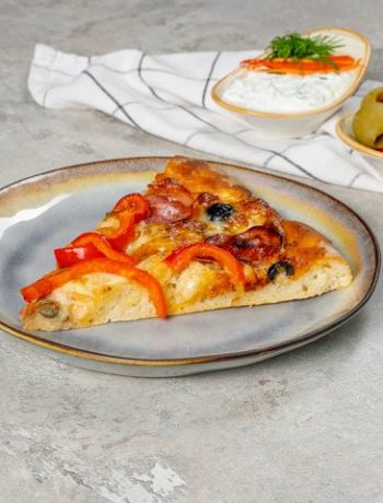 Пицца с сальчичоном – пошаговый рецепт