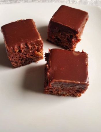 Шоколадный пирог с изюмом – пошаговый рецепт