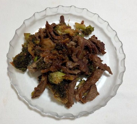 Жаренная в соевом соусе говядина с брокколи – пошаговый рецепт