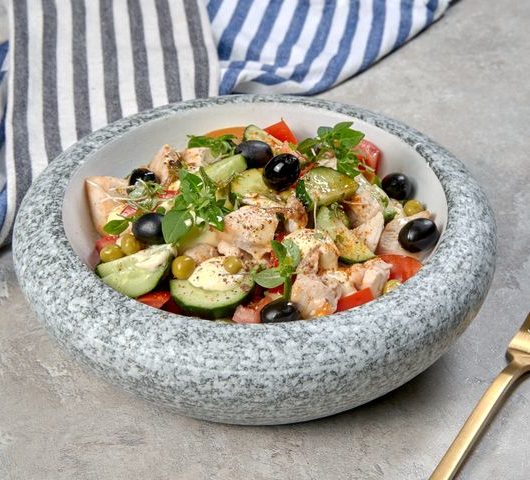 Салат с курицей и маслинами – пошаговый рецепт